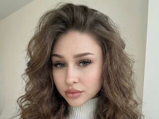 camwhore nude JunitaDroze