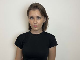 cam girl spreading pussy KariErpelding