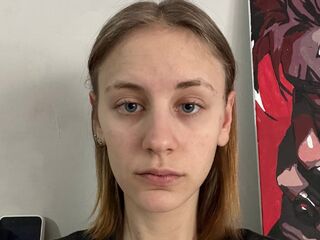 naked webcamgirl photo KarisaKalscheuer