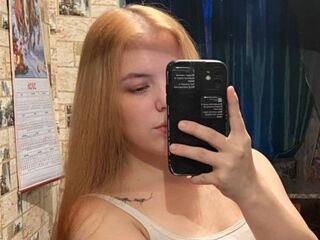 webcam picture KarrieAnesi