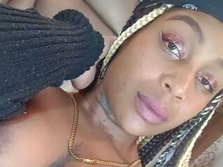 naked girl with cam masturbating KataRome