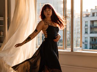 cam girl playing with sextoy KateDark