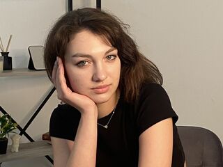 naughty camgirl fingering pussy KimberleeSavells