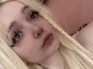 nude cam photo LaticiaDemetris