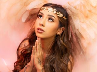 naughty camgirl picture LilitMalkova