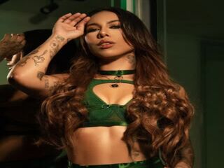 chatroom sex LilyHarpers