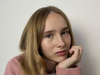chat room live sex cam LisetteMaupredi