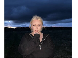 bedroom livesex LitaBloom