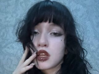 camgirl pic LouisePerrish