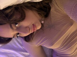 camwhore fingering shaved pussy LuciBliss
