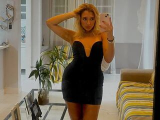 nude webcam girl picture LunaVeller