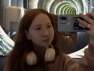 naked girl with cam MadgeRemerez