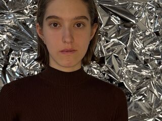 cam slut chat MaeganDegiacomo