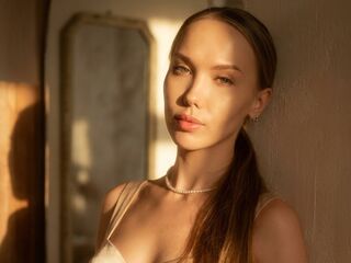 fingering webcamgirl picture MargotAbbot