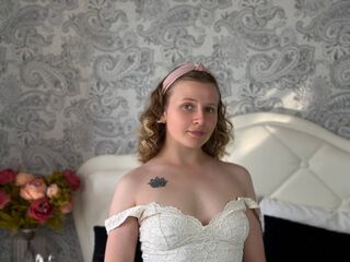 adult webcam chat room MaryCharm