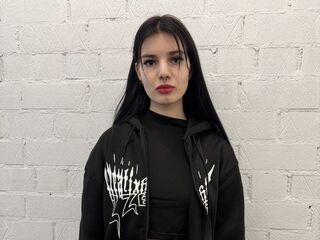 girl showing pussy MaryettaBurgees