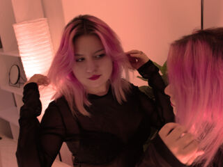 camgirl masturbating with sextoy MicheleColeman