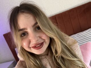 hardcore live show MilaLa