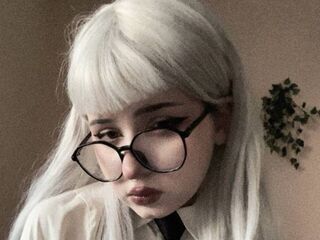 camgirl showing pussy MonikaWilsson