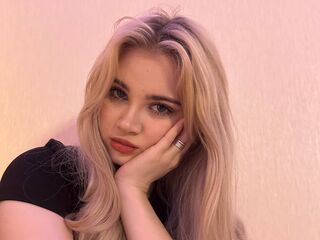 live chatroom NakitaLorette