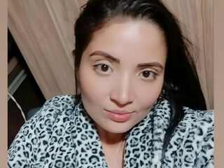 cam girl chat room NinaCondee