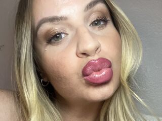 live sex cam PeachyyBunnyy