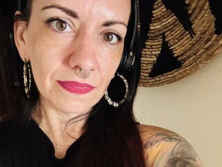 fingering webcamgirl picture PiercedGoddess