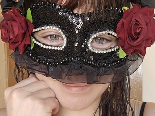 cam girl chatroom RebeccaSullivan