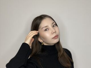 free webcam chat room ReenaHarmen