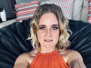 free live cam chat Renegadebarbie