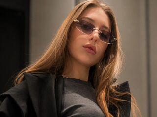beautiful cam girl RosamondLaich