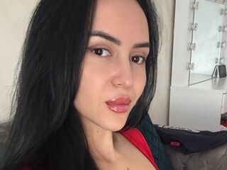 naked camgirl masturbating with vibrator SaraJonsson