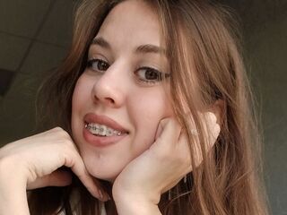 camgirl masturbating with dildo SashaStaback