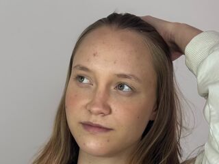 free nude webcam SharriDougan