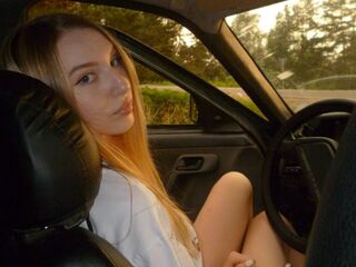 naked girl with webcam SheenaBorer
