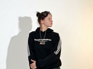 live porn show ShielaVanhamlin