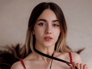 naked webcamgirl SlaviaSun