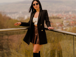 hot naked webcamgirl SophieBliss