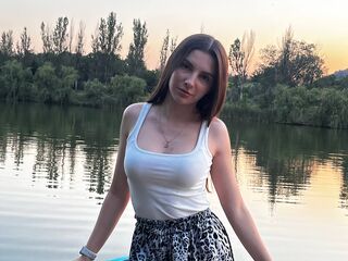 webcam chat room SunniPeavler