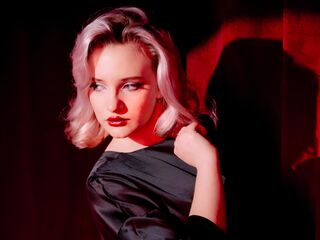 cam girl fingering pussy TawnaHnot