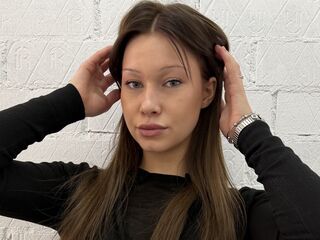 naked camgirl picture ThaliaDiersen