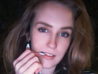 nude camgirl pic TiffaneyLafrance