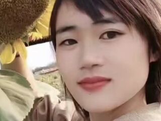 erotic webcam picture XiaoqiongLen